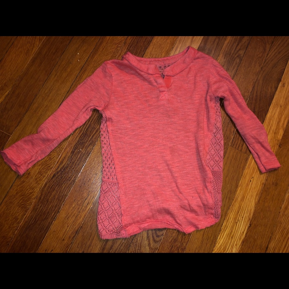 little girl XS shirt